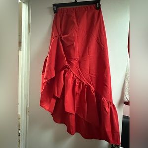 Red flirty skirt size medium